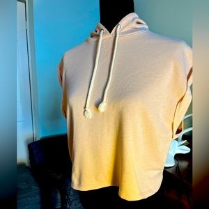 NWOT Crop short sleeved hoodie, blush pink - medium